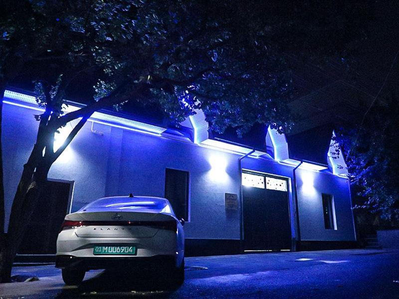 House De Moon Tashkent Exterior foto